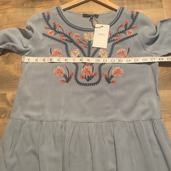 NWT Steel Blue Embroidered Peplum Top - Picture 3 of 3